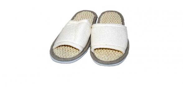 آنچه باید در مورد دمپایی هتلی سفید بداینم