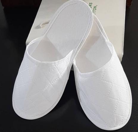 دسته بندی انواع دمپایی هتلی حوله ای