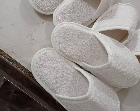 تولید باکیفیت دمپایی هتلی حوله ای